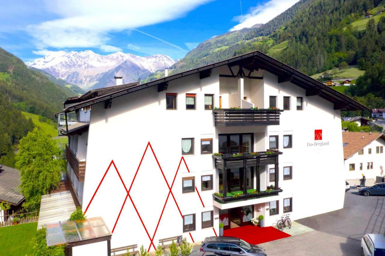 Das Bergland - Vital & Activity San Leonardo in Passiria Kültér fotó